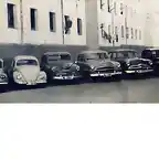 Renault 4-4 Volkswagen Escarabajo Standard Vanguard Opel Kapit?n Ford 49-50 Mercedes-Benz W136