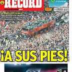 A sus Pies
