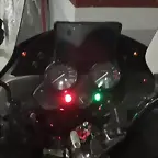 con la pantalla puesta