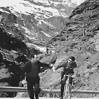 MERCKX-ENTRENANDO-PEUGEOT.