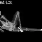 Sexy-models-under-X-ray-12