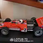 10 LOTUS-FORD 72