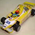 ligier amarillo