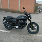 V7 stone