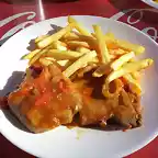 Atun en salsa de pimientos con patatas