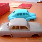 Caja Renault Construcciones 4 CV  y Dauphine 10