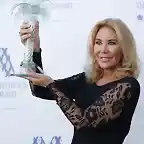 Norma Duval con Premio Mallorquina