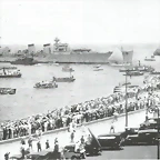 El Almirante Cervera en el puerto de La Habana.