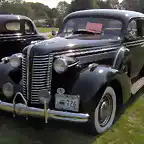 1938_Buick_4-door_trunkback_sedan