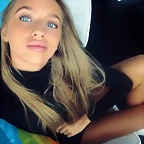 amandalinneas__2015-12-02_11-54-25