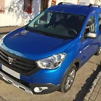 01 Dacia Dokker Stepway delantera