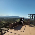 y18