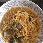 Hugo 23-8-2013 fideos con almejas