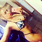 erikammishel_2015-11-25_18-52-27
