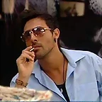 Hugo ejecutivo7