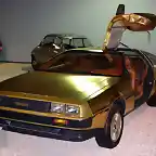 1981 Delorean, gold