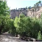 Carretera a muro embalse Buendía