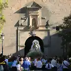 16, la Virgen en la puerta, marca