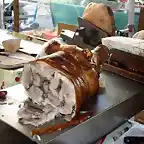 Cabeza de cerdo rellena