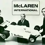 mclaren logo 02