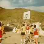 Partido de baloncesto en la Glorieta aos  70