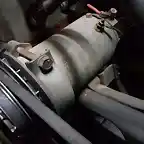 Detalle dinamo tocando la bomba de agua