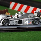 CADILLAC NORTHSTAR N- 1 LEMANS 2000_532x356
