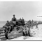 german-soldiers-british-churchill-tanks-dieppe-raid-august-19-1942