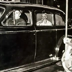 PAPA PIO XII 1 EN COCHE