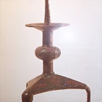 candelabro, hacia 1200, taller de Silos. Museo de arte de Catalu?a