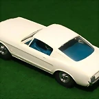Ford Mustang Fast Back  Blanco 4