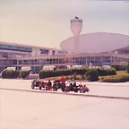 img049