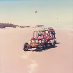 img047