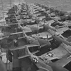 Mustangs-on-carrier-deck (Copiar)