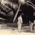 Heinkel-He-111H-2.KG100-(6N+IK)-Vannes-Frankreich-France-spring-1941-02