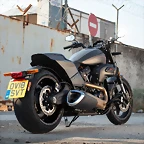 Harley-Davidson-FXDR-1142