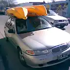 LLEVANDO LOS KAYAK