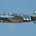 800px-Curtiss_SB2C_Helldiver_CAF