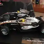 23 McLAREN MP4-20