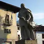 estatua-pelayo-cangas-de-onis_alt