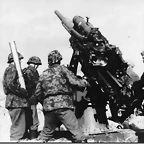 waffen-ss-88mm-gun[1]