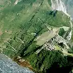 Machu_Picchu_seen_from_Huayna_Picchu