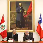 Ministro de defensa de Chile, con  par de Per