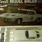 revell '63 vette C2 sting ray (1)