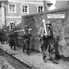 march-30-germans-march-lauban-upper-silesia-1945[1]