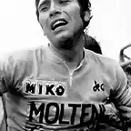 1975 - Tour. Golpeado en el Puy de Dme +