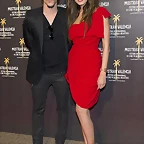 25709_oscar-jaenada-y-pilar-rubio-en-el-estreno-de-piratas