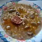 Potaje de arroz con habas