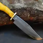 F001