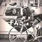 1969 - Tour de Flandes. Ataque a 70 km de meta con la oposici?n de su director